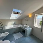 By The Sea - 21883 Apartman *