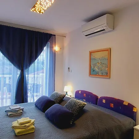 By The Sea - 21883 코츌라